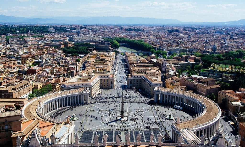 Udhëtimet më të mira të Vatikanit dhe turnetë në Koloseum (Kapërceni vijën)