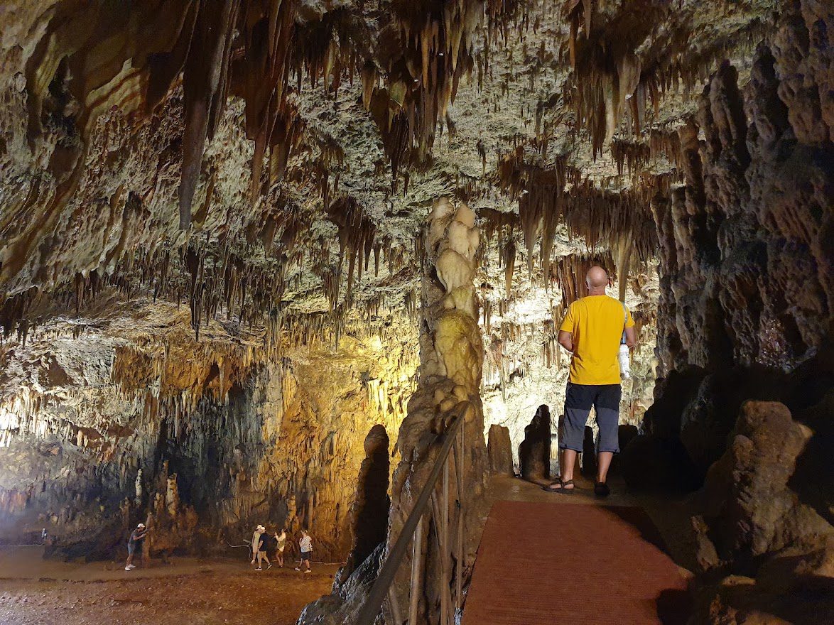 Drogarati Cave Kefalonia - Hagaha la cusboonaysiiyay ee 2023