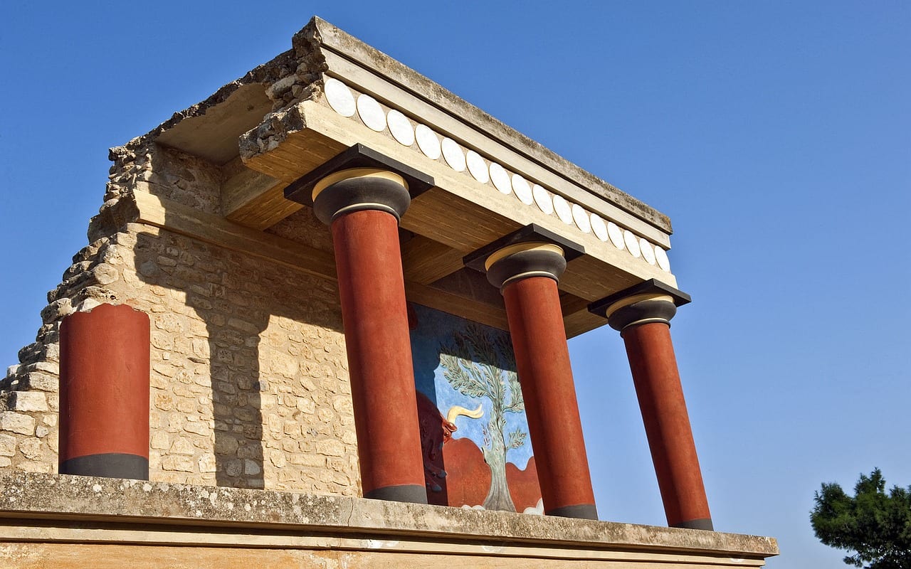 Visitez Knossos et entrez dans l'antre du Minotaure !